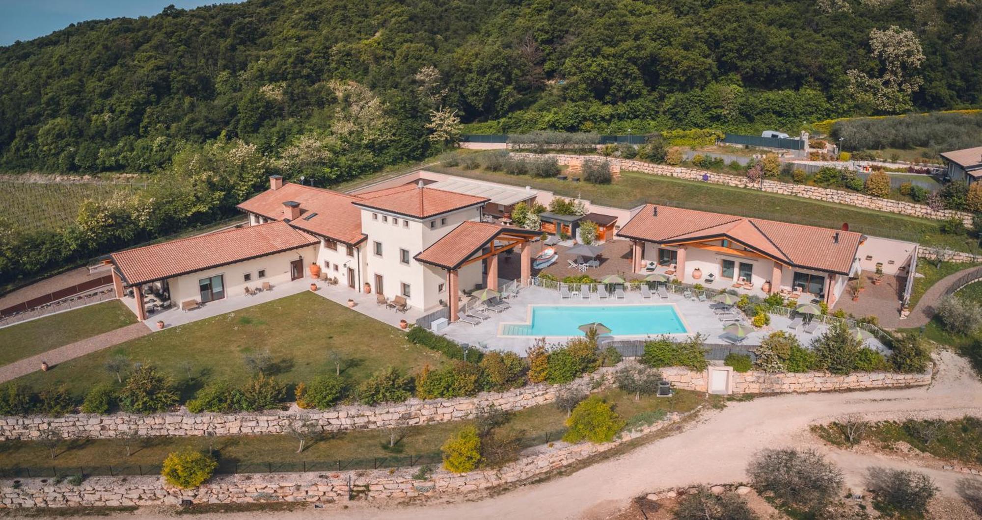 Agriturismo La Pertica Costermano Exterior photo